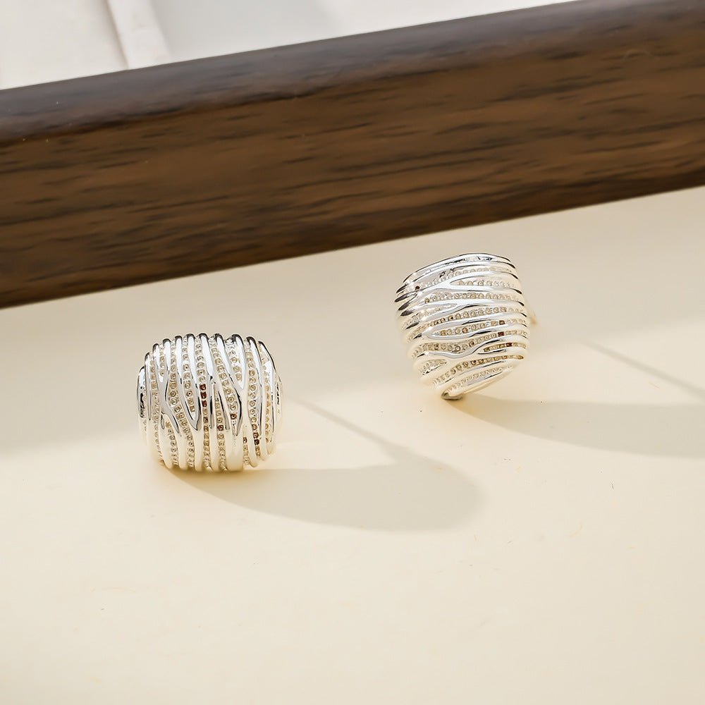 Geometric Metal Korean Style Simple Temperament Stud Earrings - Daebak