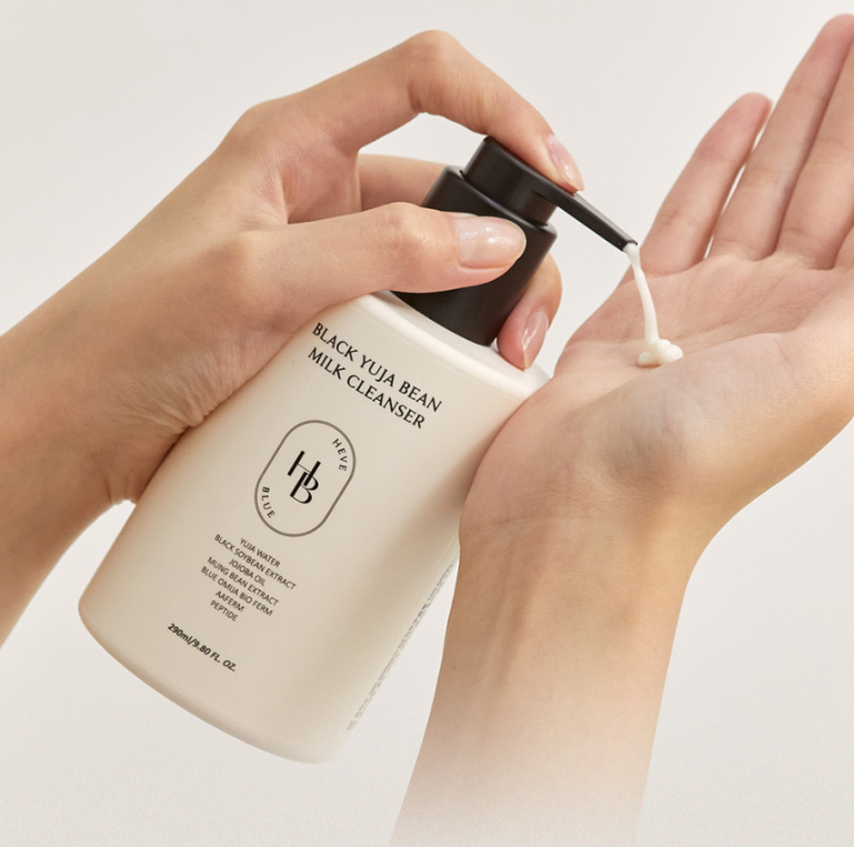 HEVEBLUE Black Yuja Bean Milk Cleanser 290ml