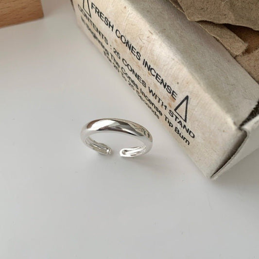 Korean Simple Minimalist Smooth Ring For Women, INS Trendy Cool Style, Adjustable Open Band - Daebak