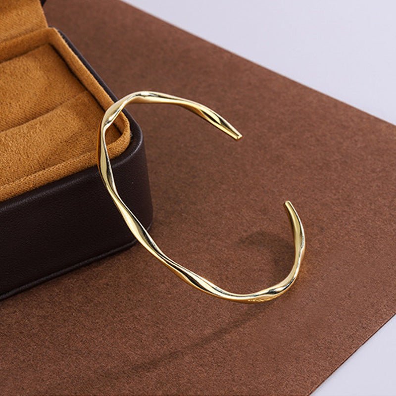 Korean Style Mobius Artistic Design Light Simple Elegant Glossy Bracelets - Daebak
