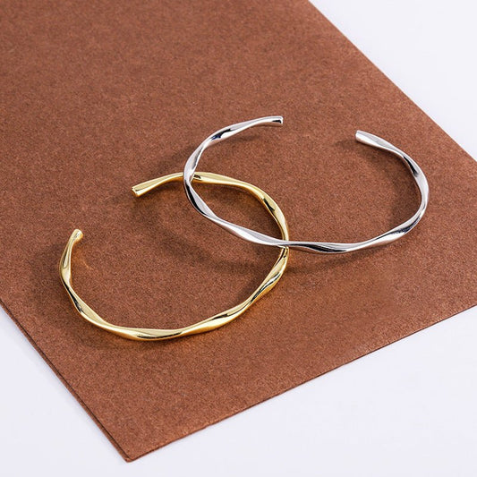 Korean Style Mobius Artistic Design Light Simple Elegant Glossy Bracelets - Daebak