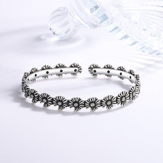 Retro Daisy Korean Fashion Graceful Mori Sunflower Bracelet - Daebak