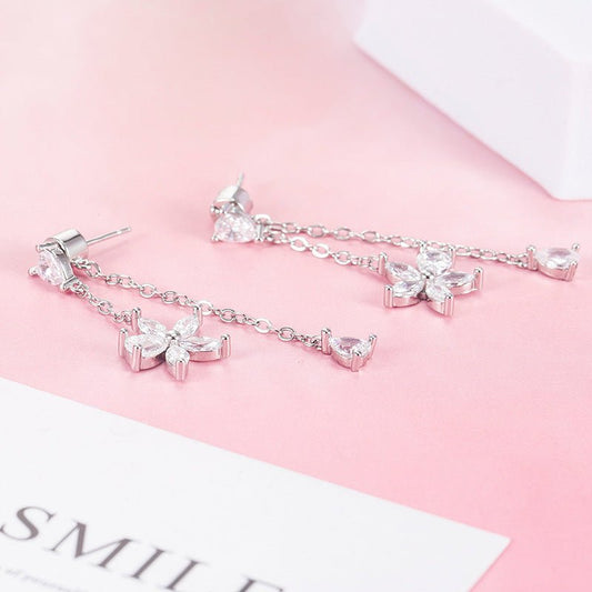 Women's Korean Fresh Five Petal Flower Elegant Stud Earrings - Daebak