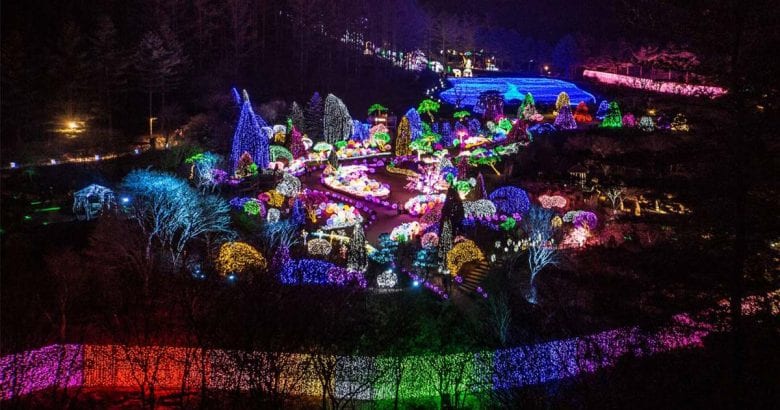 3 Holiday Attractions to Visit in Korea This Christmas - Daebak