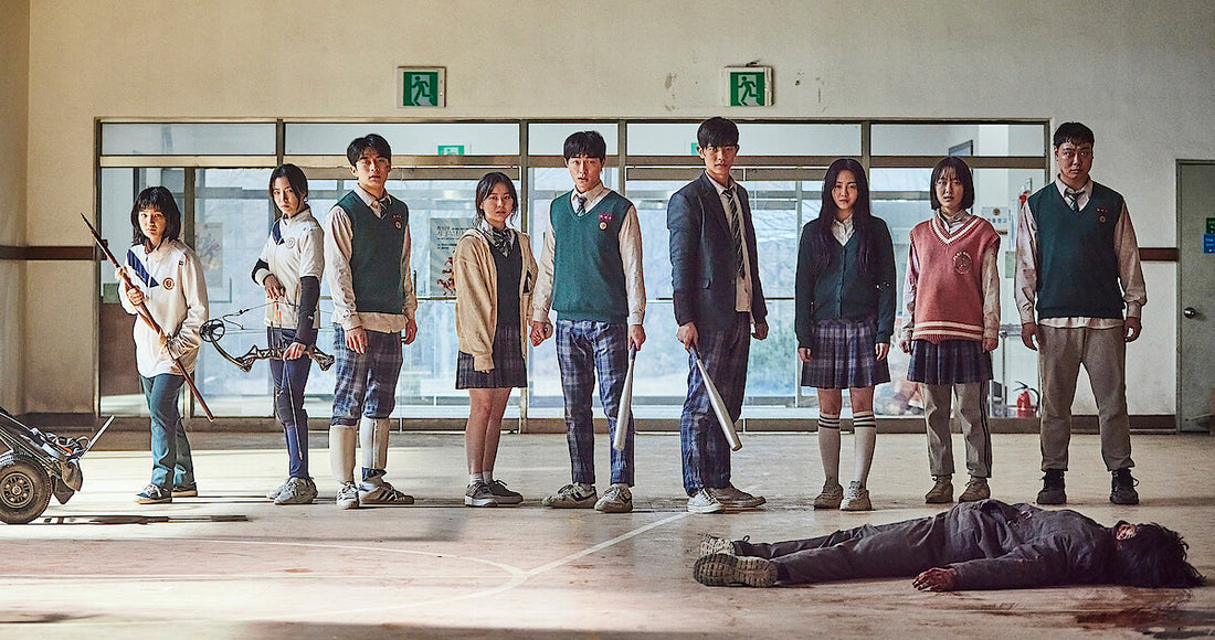 All of Us Are Dead classmates on the Hyosan High rooftop in Netflix Korean zombie webtoon adaptation