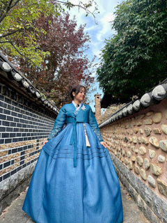 Dianne Pineda-Kim on the Evolution of Hallyu, Seoul Style, and Discovering Korea Beyond the Spotlight