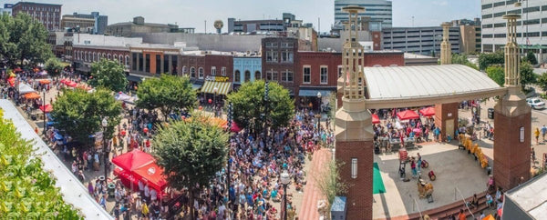 Ein Blick aus erster Hand auf das asiatische Festival von Knoxville