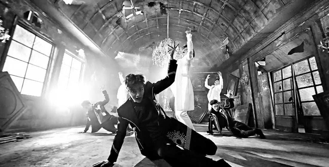 Cross-Gene 'Black or White' Analysis: The Multinational K-pop Playbook That Predated NCT - Daebak