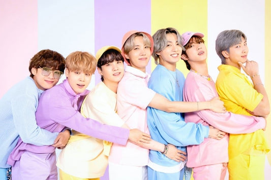 Daebak Interns: Our Favorite K-pop Groups and Artists (BTS, GOT7, LOONA Picks Explained) - Daebak