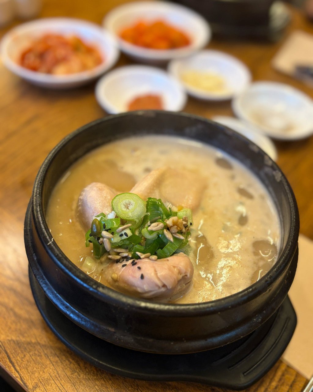 Fire Against Fire 🔥: How Korea's 이열치열 Turns Boknal Heat Into Samgyetang Season - Daebak