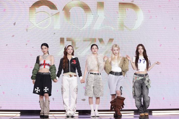 ITZY Teases New Music Coming Soon: Inside JYP's Comeback Machine and the MIDZY Loop - Daebak