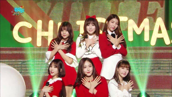 أغطية K-pop لأغاني عيد الميلاد الكلاسيكية