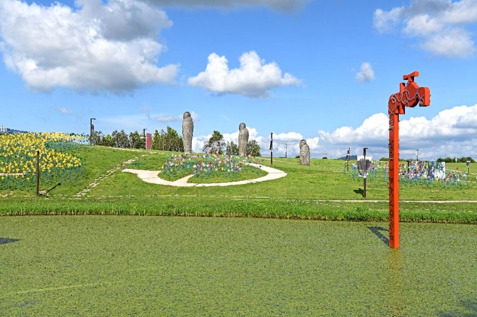 Korean DMZ Tour Guide: Visiting the Iconic Border Between Two Koreas - Daebak