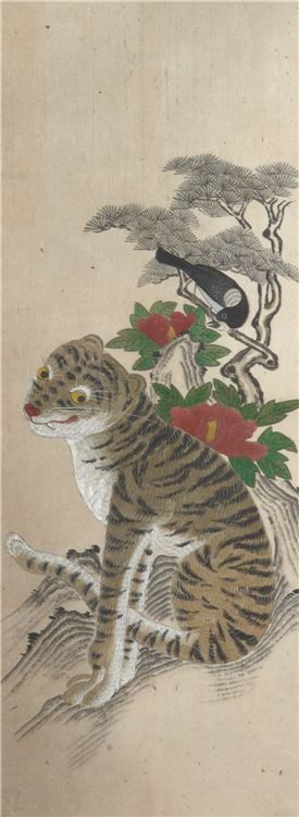 Korean Folk Painting Minhwa: Tigers, Bookshelves and the Joyful Revival of Joseon Folk Art - Daebak