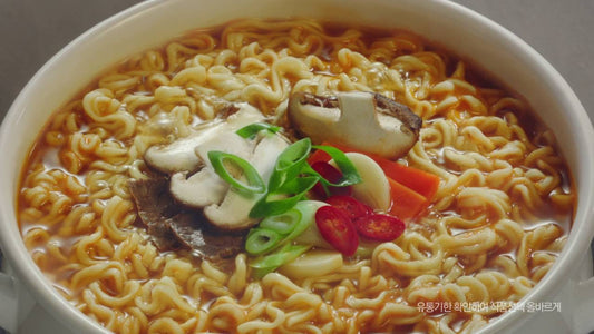 Korean Instant Noodles: 5 Must-Try Ramyeon Flavors Loved by Locals - Daebak