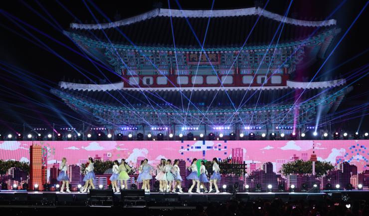 Korean Modern Hanbok Guide: Daily Hanbok, K-pop Looks, and Rental Tips - Daebak