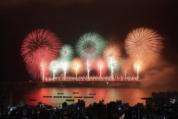¡Ilumine tu noche con el Festival de fuegos artificiales Busan!