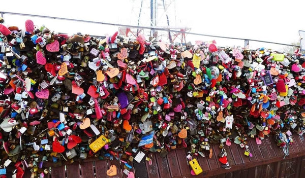 4 Romantic Places in Korea for Valentines Day!