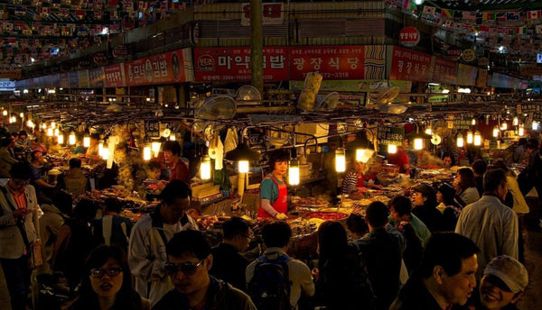 قم برحلة عبر سوق Gwangjang!