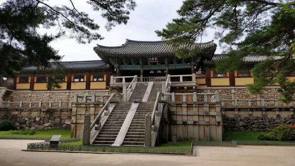 أشياء يجب القيام بها في Gyeongju-Si ، المدينة الساحلية التاريخية
