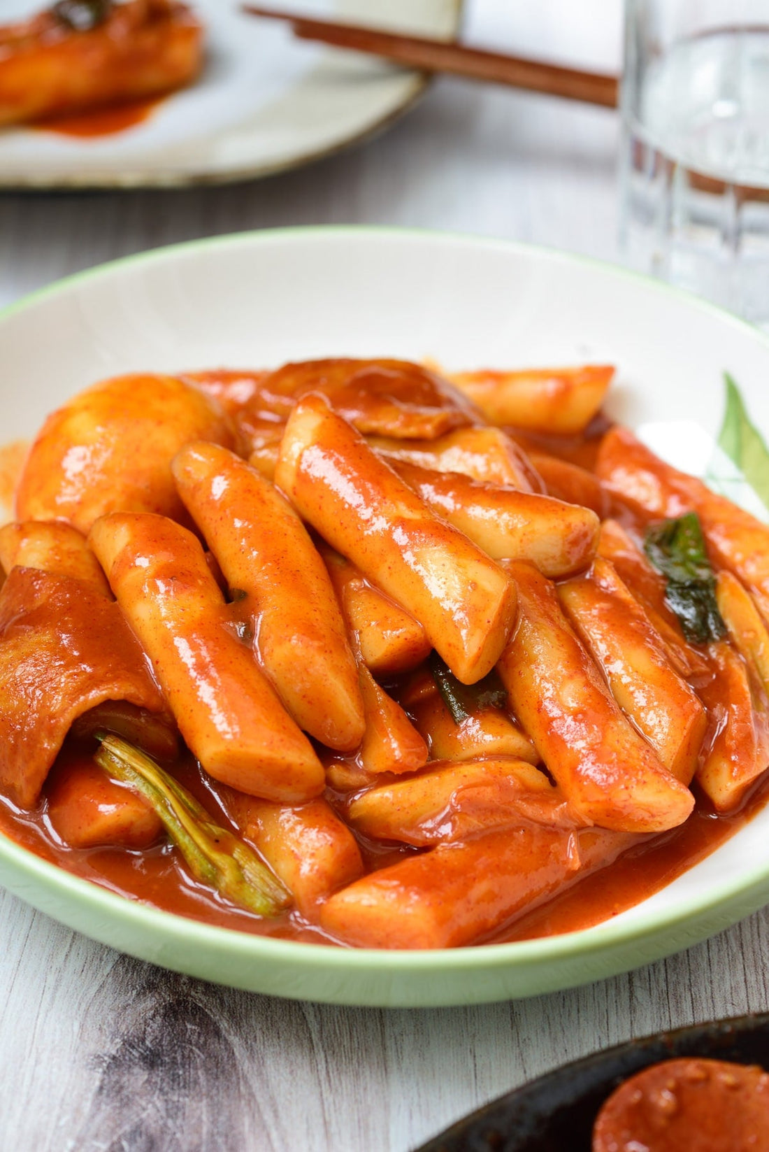 Tteokbokki: Korea's Beloved Spicy Rice Cake Dish - Daebak