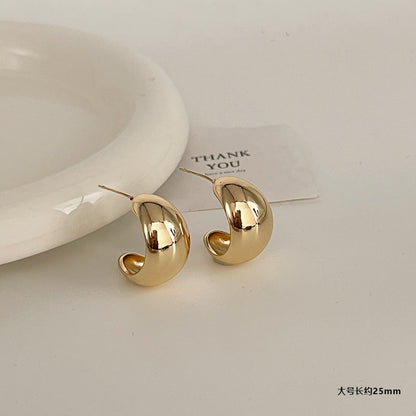 Ins Trendy Small Heart Gold Plated Earrings Minimalist Niche Ladies Ear Studs