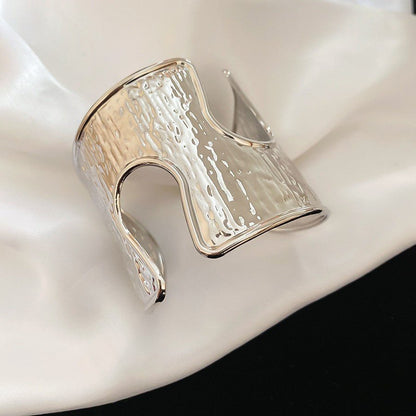 Acrylic Glossy Blooming Korean Style Simple Light Luxury Bracelet - Daebak
