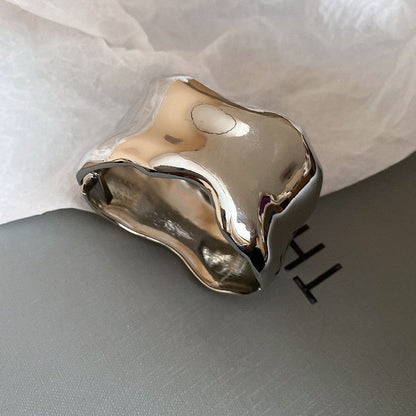 Acrylic Glossy Blooming Korean Style Simple Light Luxury Bracelet - Daebak