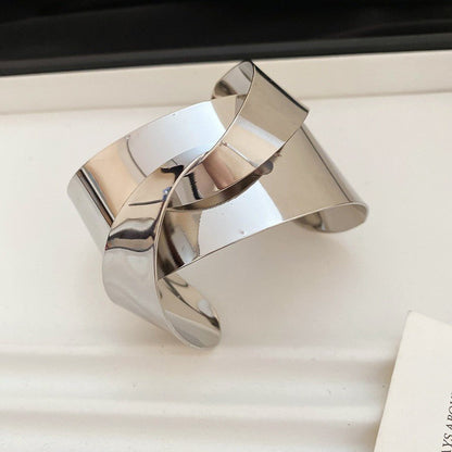 Acrylic Glossy Blooming Korean Style Simple Light Luxury Bracelet - Daebak