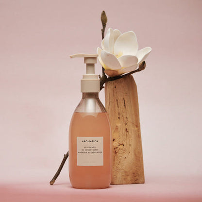 غسول الجسم AROMATICA Mellowness Oil In برائحة الماغنوليا وخشب الصندل بحجم 290ml