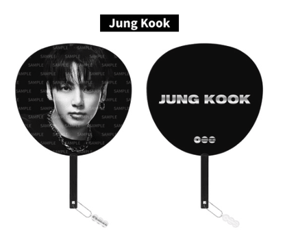 BTS - ARIRANG World Tour Exclusive Merch (Wappen Sticker / Image Picket / Las Vegas Pin Badge) - Daebak