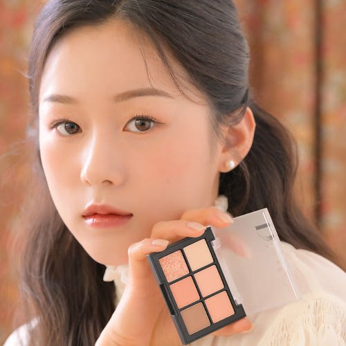 Dinto Blur-Finish Shadow 5.4g #706 George Eliot - Daebak