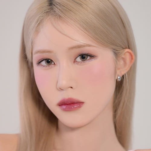 Dinto Blur-Finish Shadow 5.4g #707 J.M. Barrie - Daebak