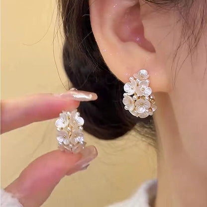 Fresh And Chic C Shaped Earrings With Diamond Encrusted Flowers For Women - Daebak
