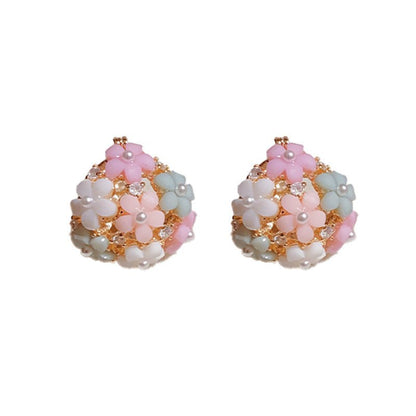 Fresh And Fashionable Zircon Pearl Flower Earrings - Daebak
