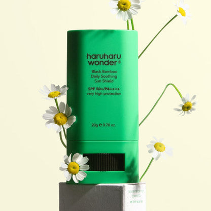 [haruharu wonder] Scudo solare lenitivo quotidiano Black Bamboo SPF 50+ 20g