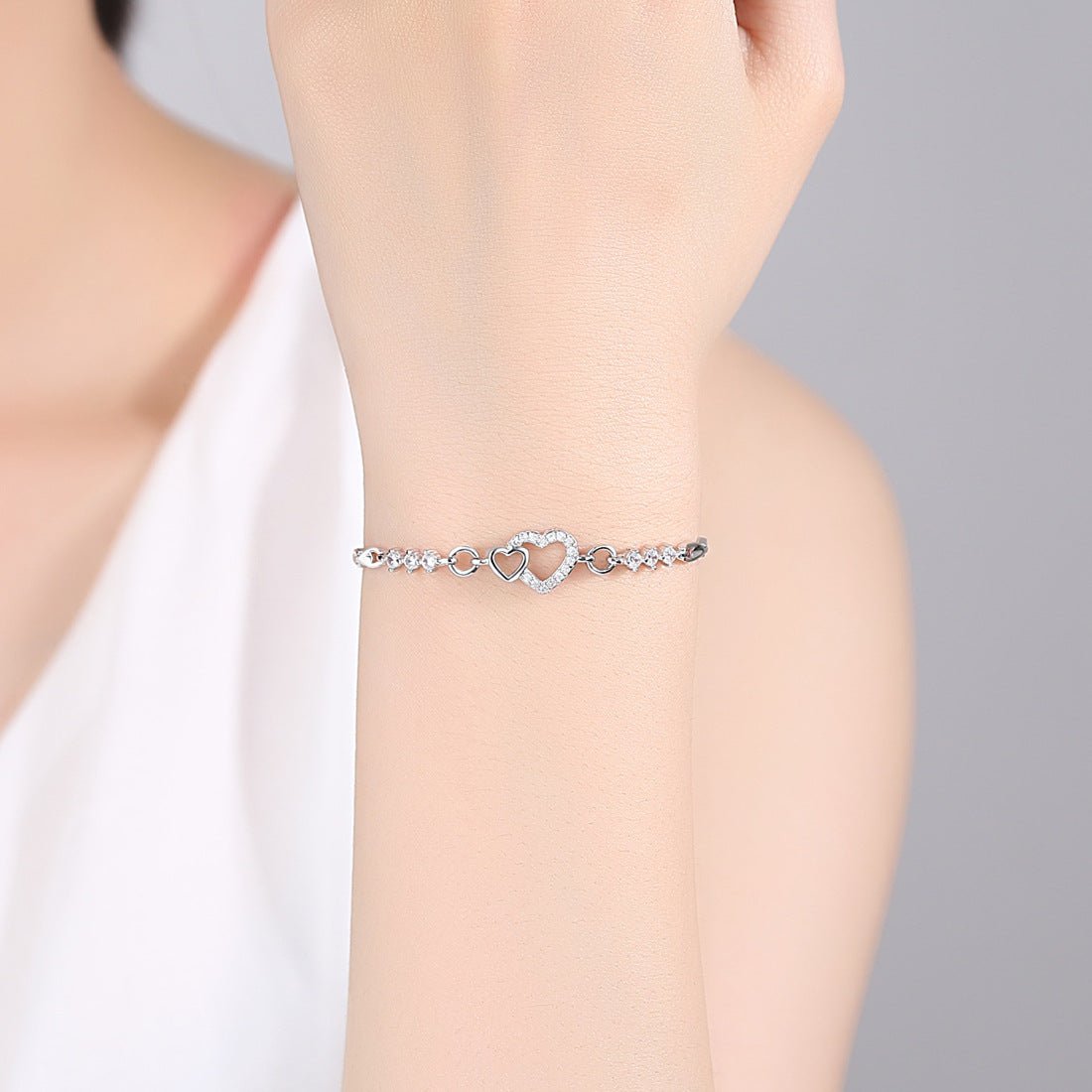 Heart-shaped Korean Style Buckle Full Diamond Bracelets - Daebak