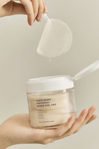 HEVEBLUE Penta Berry Panthenol Repair Peel Pad 160ml/70ea - Daebak