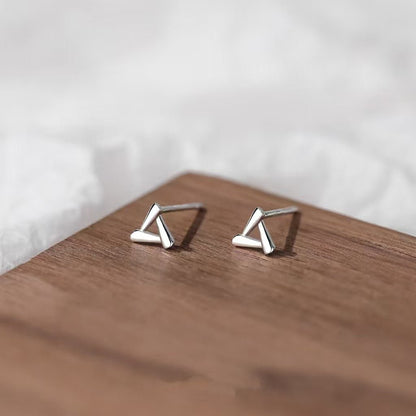High-grade Bow Small Sier-plated Geometric Korean Earrings - Daebak