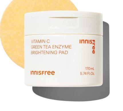 innisfree Vitamin C Green Tea Enzyme Brightening Pad 170ml (60 Pads) - Daebak