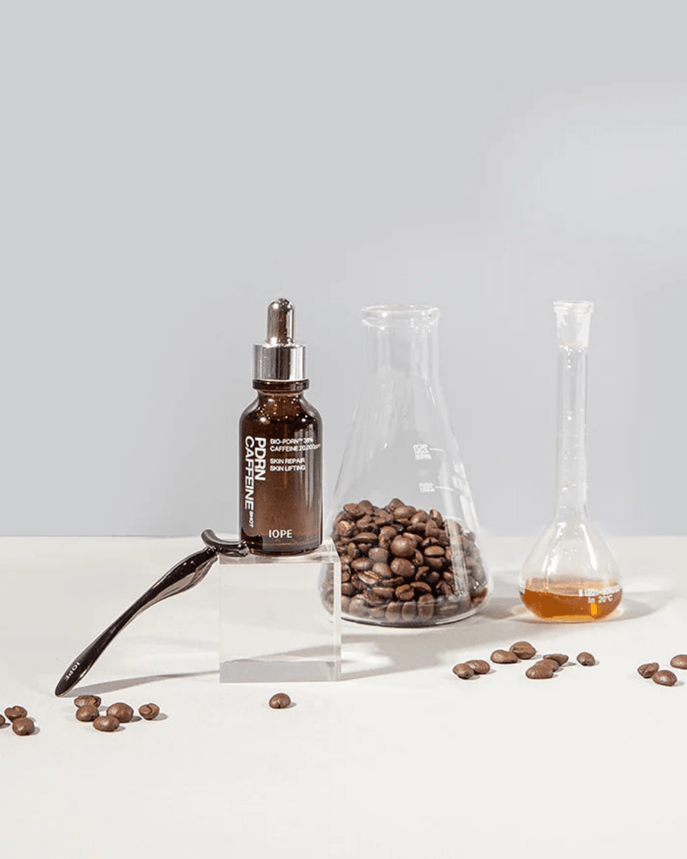 IOPE PDRN Caffeine Shot Ampoule 30ml - Daebak