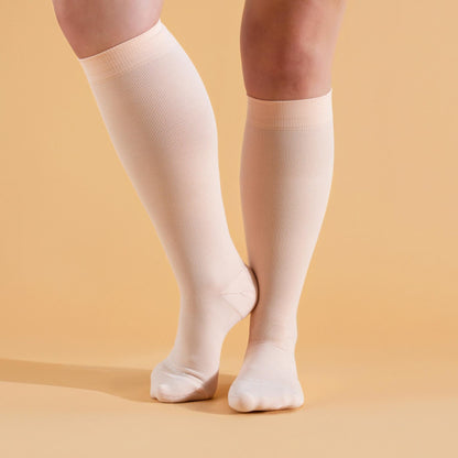 Knee-High Compression Socks - Solid (20-30 mmHg) - Daebak