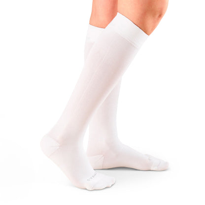 Knee-High Compression Socks - Solid - Daebak