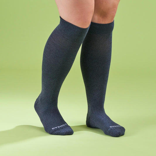 Knee-High Compression Socks - Solid - Daebak