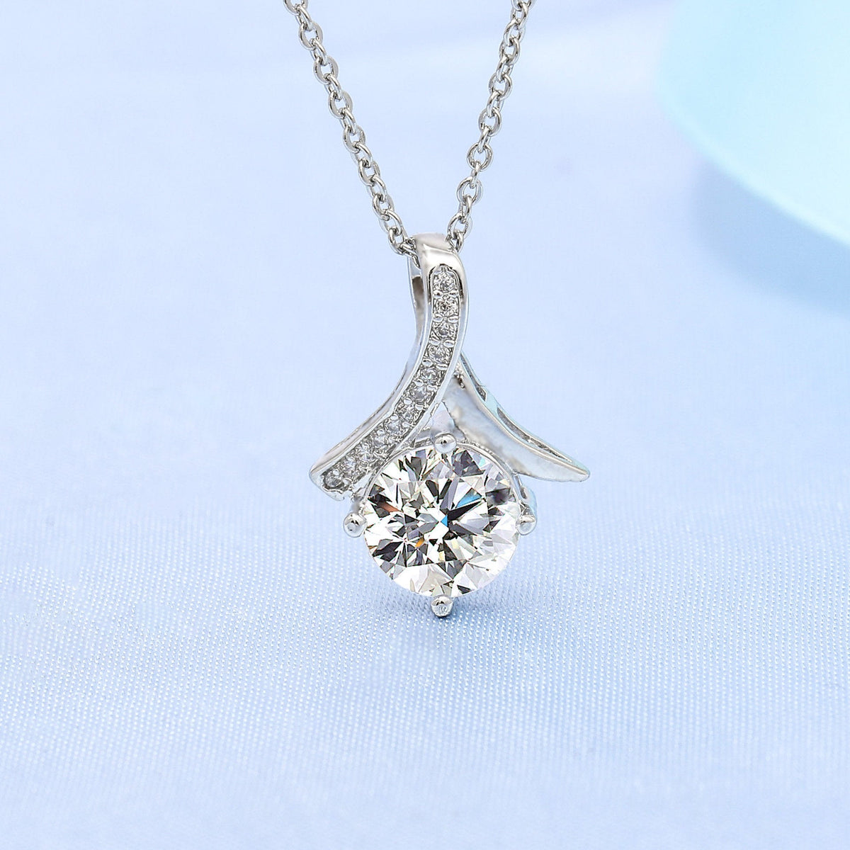 Korean Elegant Simple Mermaid Tail Clavicle Pendant - Daebak