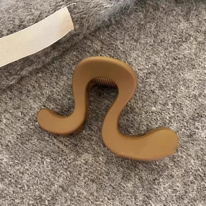 ⚑Korean Simple Matte Hair Clips Retro Geometric Claw Clips Elegant Premium Half-Up Hair Clips Shark Clip - Daebak