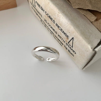 Korean Simple Minimalist Smooth Ring For Women, INS Trendy Cool Style, Adjustable Open Band - Daebak