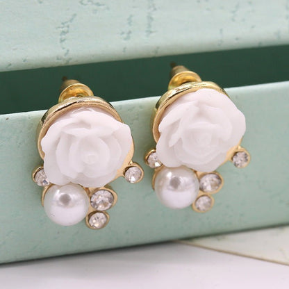 Korean Style Cute Pearl Flower Fashion Earrings - Daebak
