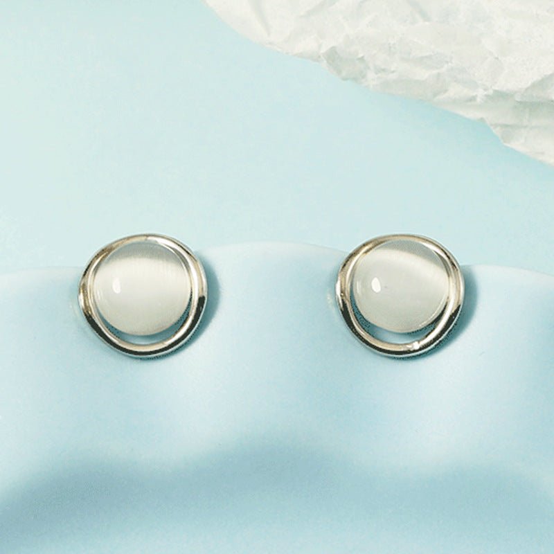 Korean Style Sense Of Design Niche Stud Earrings - Daebak