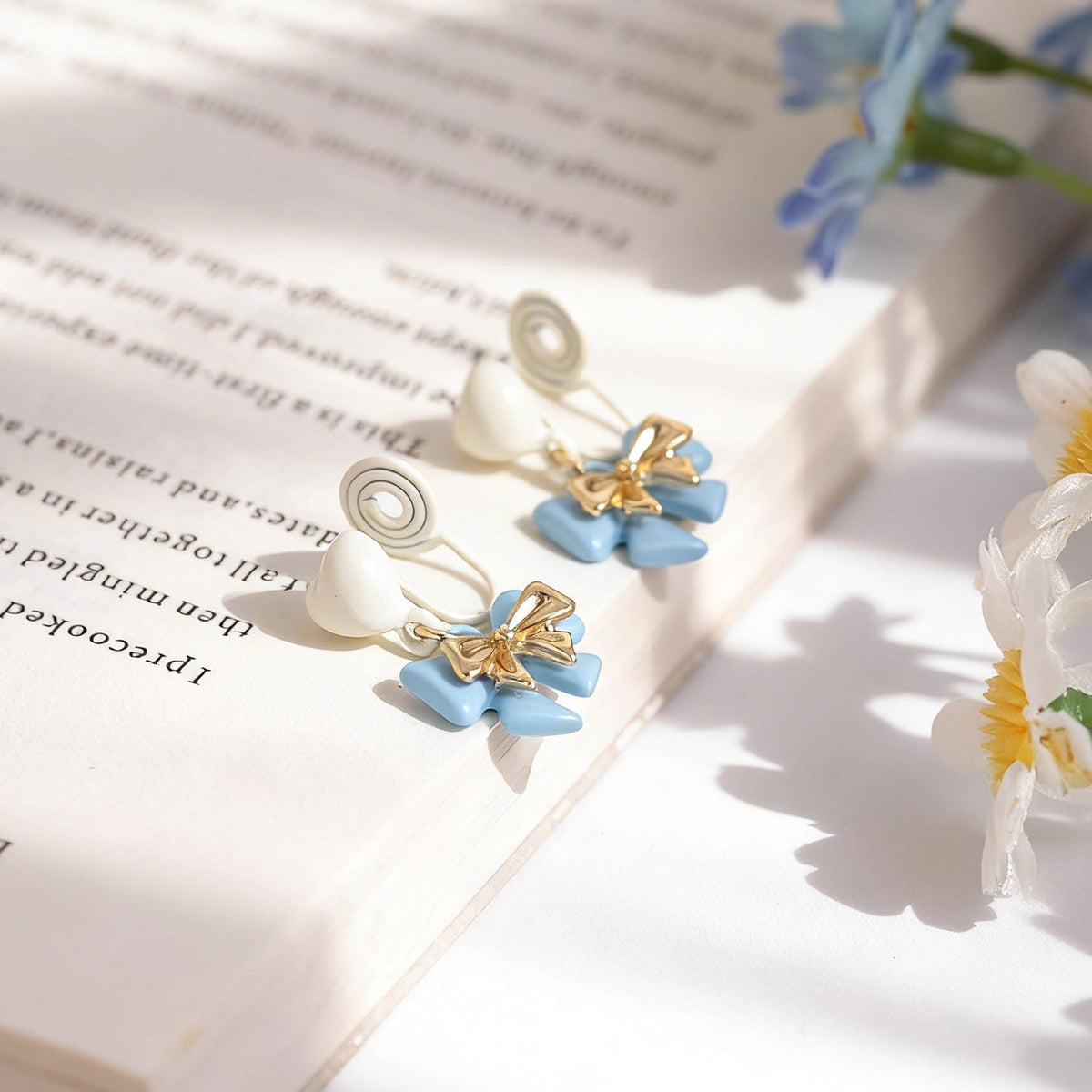 Korean Style Younger Delicate Heart Bow Eardrops Niche Ear Clip - Daebak